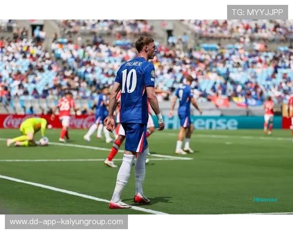 法国17岁锋线神童3球1助攻,切尔西拜仁争夺白热化,效力过切尔西的法国人